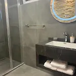 Hotel Mav