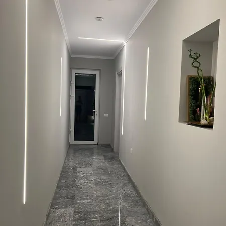 Mav إيفوري نورد