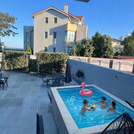 Hotel Mav